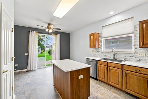 Tiny photo for 12449 Fox Run Court, Huntley, IL 60142 (MLS # 12782671)