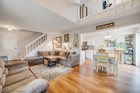 Tiny photo for 9291 Erin Lane, Orland Park, IL 60462 (MLS # 12494041)