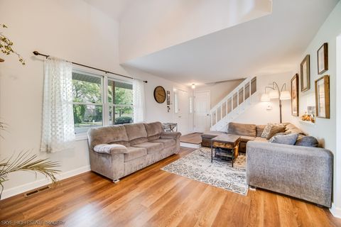 Tiny photo for 9291 Erin Lane, Orland Park, IL 60462 (MLS # 12494041)