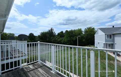 Tiny photo for 521 Meadow Green Lane #521, Round Lake Beach, IL 60073 (MLS # 12712909)