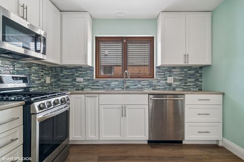 Tiny photo for 6334 N KILDARE Avenue, Chicago, IL 60646 (MLS # 12440993)