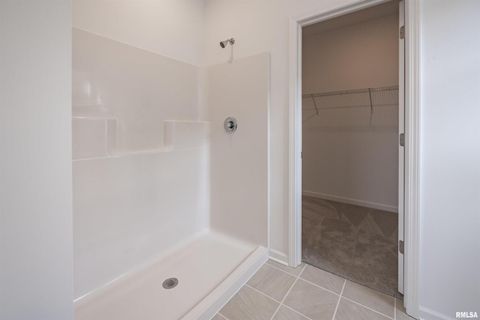 Tiny photo for Lot 9 Faiths Way, Bettendorf, IA 52722 (MLS # 12605744)