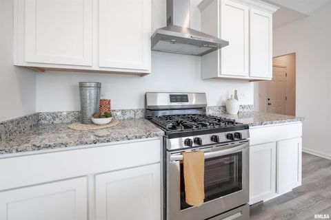 Tiny photo for Lot 9 Faiths Way, Bettendorf, IA 52722 (MLS # 12605744)