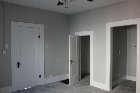 Tiny photo for 1126 Oakland Avenue, MtVernon, IL 62864 (MLS # 100000033)