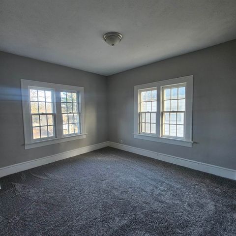 Tiny photo for 1126 Oakland Avenue, MtVernon, IL 62864 (MLS # 100000033)