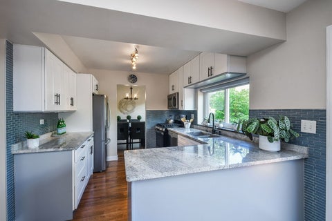 Tiny photo for 1143 Woodlake Drive, Carol Stream, IL 60188 (MLS # 12628422)