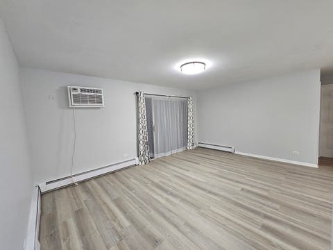 Tiny photo for 12620 S Alpine Drive #9, Alsip, IL 60803 (MLS # 12736584)