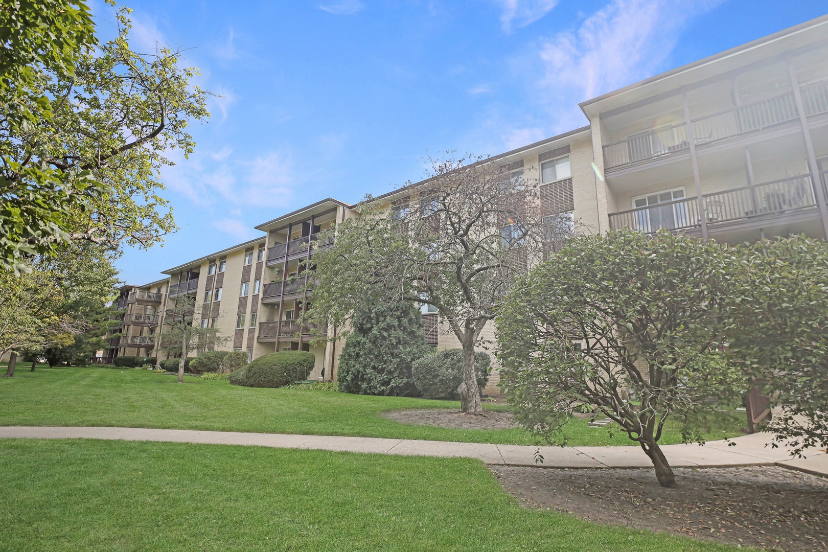 650 Murray Lane 210