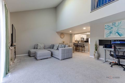 Tiny photo for 1524 Crab tree Drive #1524, Westmont, IL 60559 (MLS # 12621125)