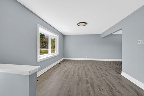 Tiny photo for 28W502 LEVERENZ Road, Naperville, IL 60564 (MLS # 12629796)