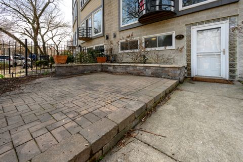 Tiny photo for 1874 N Oakley Avenue, Chicago, IL 60647 (MLS # 12598500)