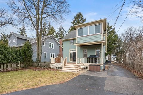 Tiny photo for 1477 Oakwood Avenue, Highland Park, IL 60035 (MLS # 12567881)