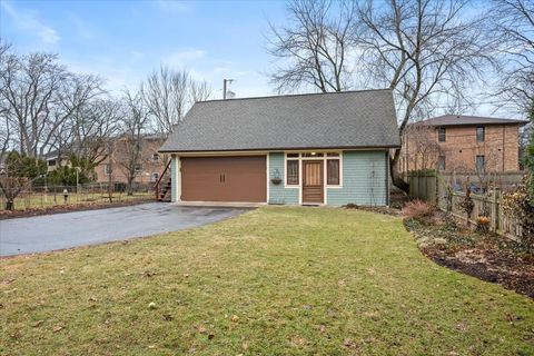 Tiny photo for 1477 Oakwood Avenue, Highland Park, IL 60035 (MLS # 12567881)