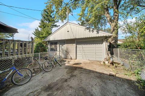 A home in Alsip