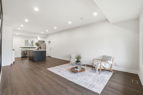 Tiny photo for 1430 E Emmerson Lane, Mount Prospect, IL 60056 (MLS # 12605512)