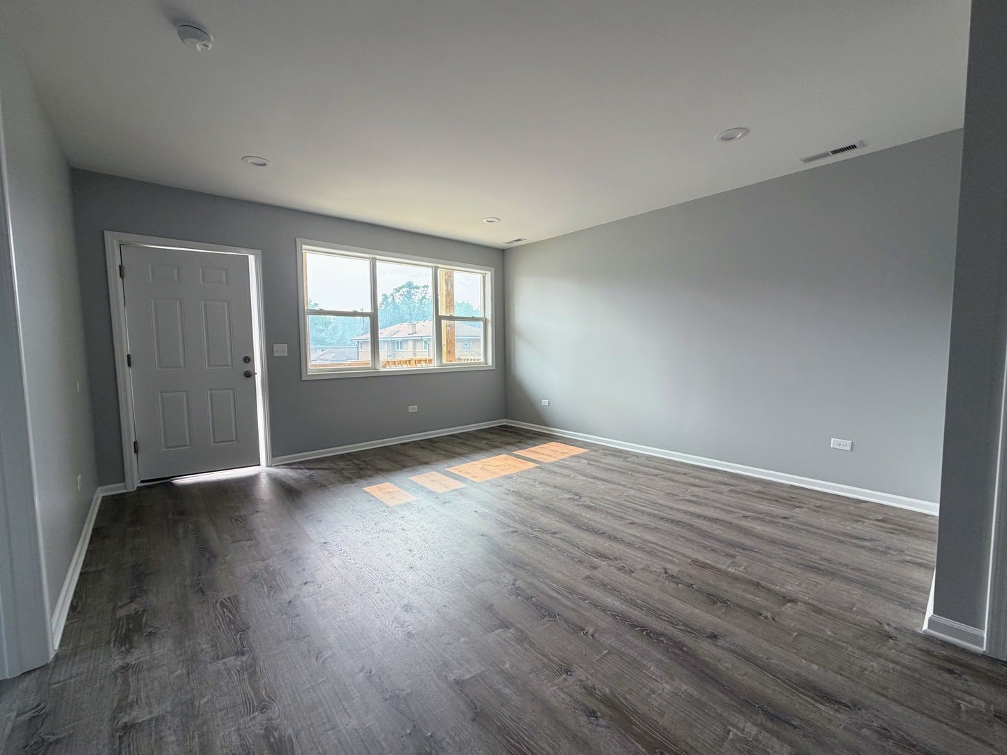 311 S Lodge Lane 1B