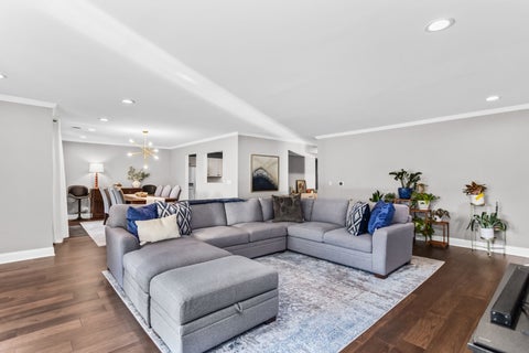 Tiny photo for 3900 Dundee Road #304, Northbrook, IL 60062 (MLS # 12786847)