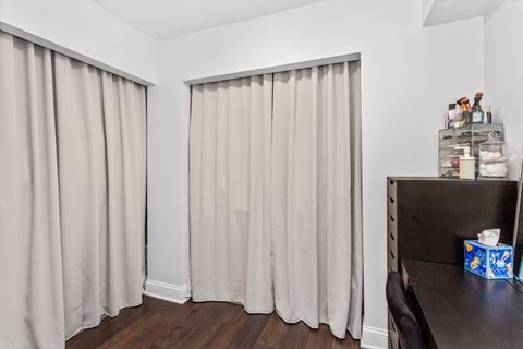 Tiny photo for 3900 Dundee Road #304, Northbrook, IL 60062 (MLS # 12786847)