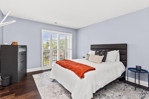 Tiny photo for 3900 Dundee Road #304, Northbrook, IL 60062 (MLS # 12786847)