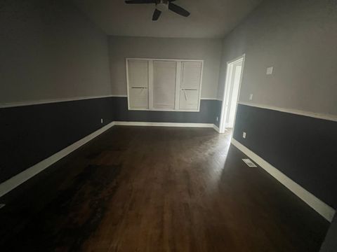 Tiny photo for 8135 S Muskegon Avenue, Chicago, IL 60617 (MLS # 12428438)