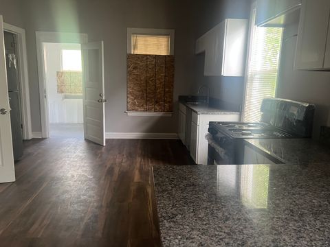 Tiny photo for 8135 S Muskegon Avenue, Chicago, IL 60617 (MLS # 12428438)