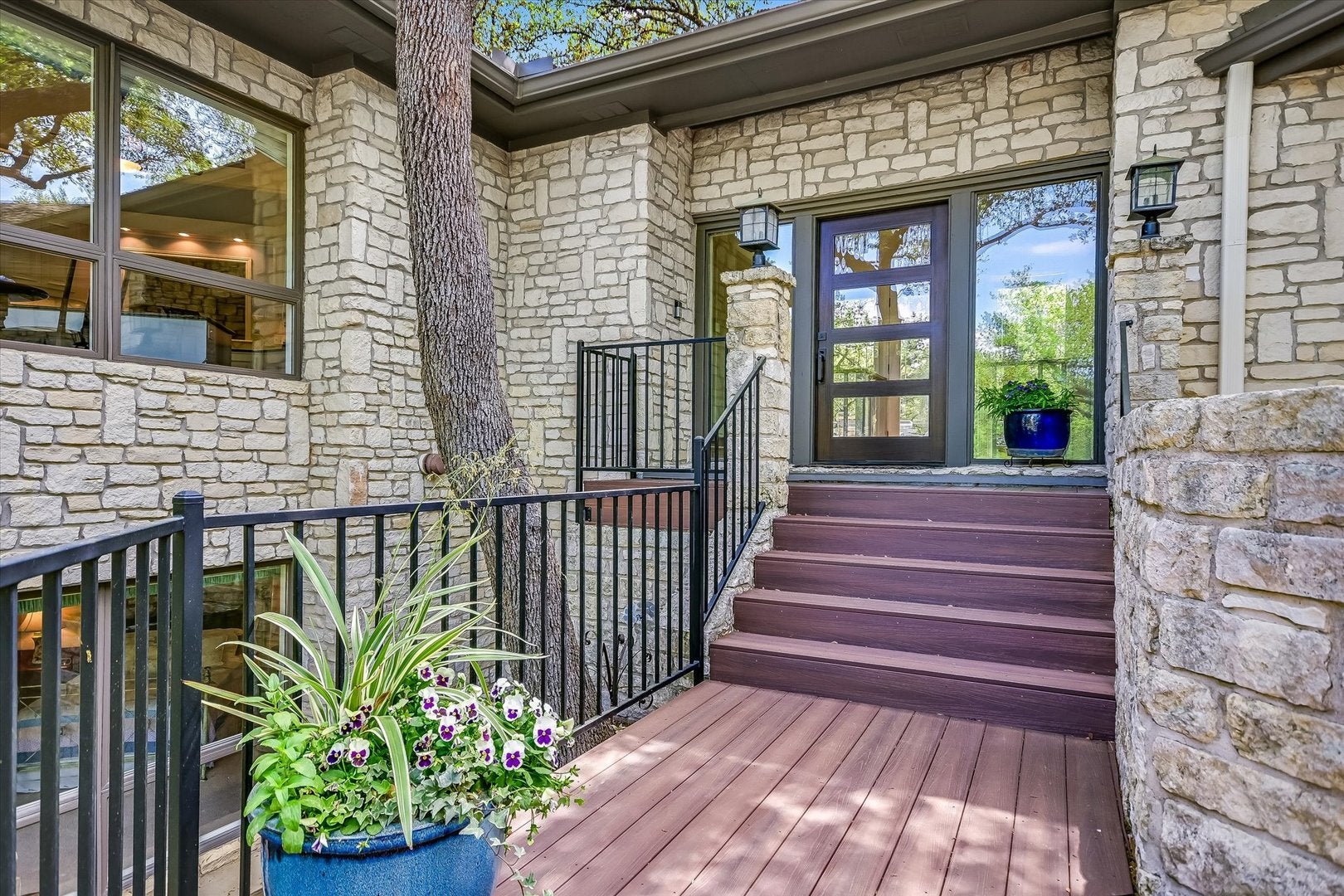 3901 Prentice Lane