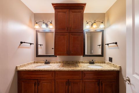 Tiny photo for 751 Garth Road, Wheeling, IL 60090 (MLS # 12554876)