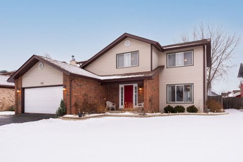 Photo of 751 Garth Road, Wheeling, IL 60090 (MLS # 12554876)