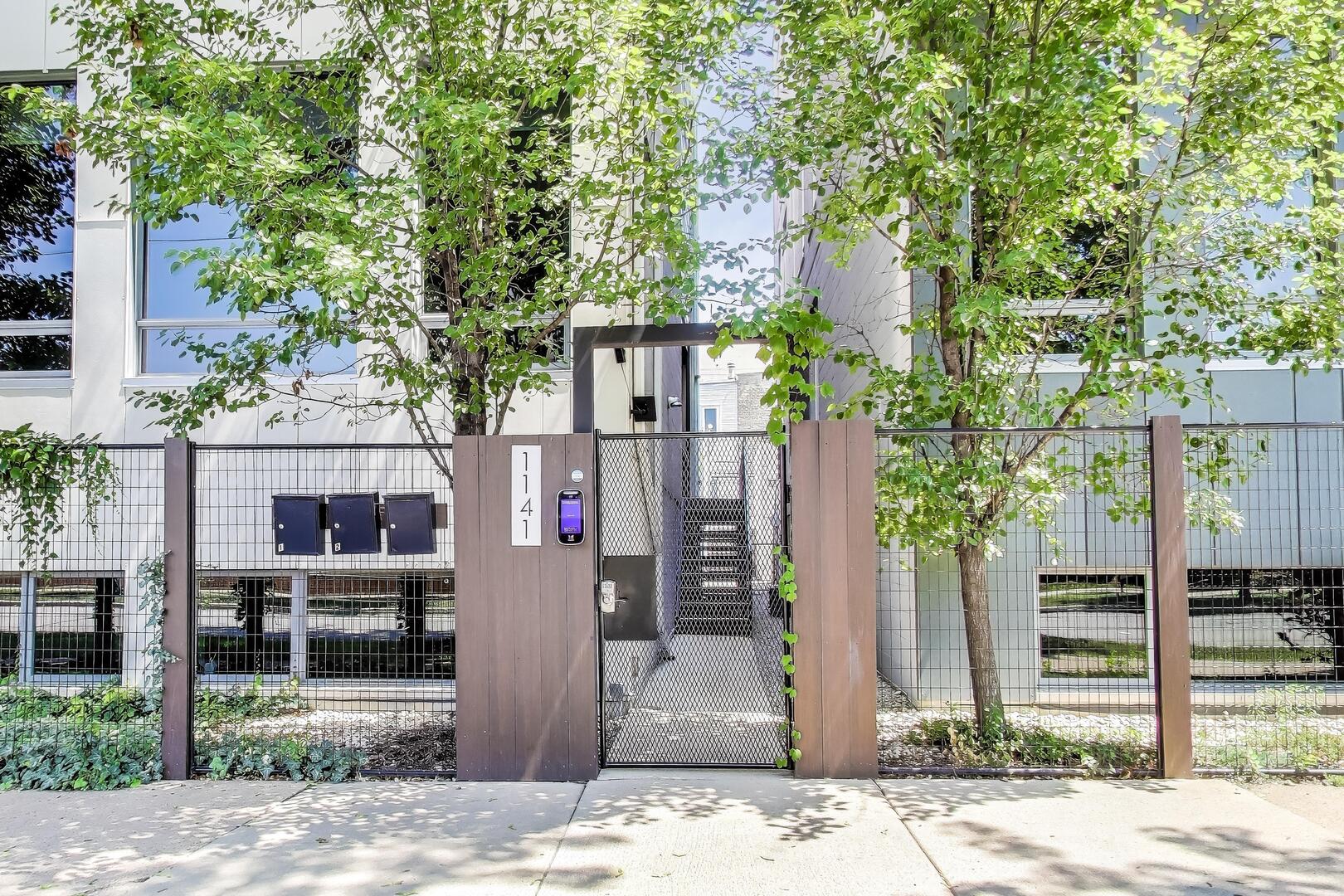 1141 N Leavitt Street 3