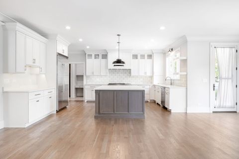 Tiny photo for 469 S Sunnyside Avenue, Elmhurst, IL 60126 (MLS # 12459101)