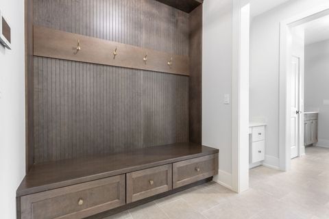 Tiny photo for 469 S Sunnyside Avenue, Elmhurst, IL 60126 (MLS # 12459101)