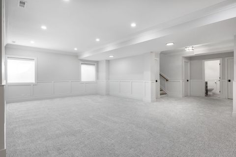 Tiny photo for 469 S Sunnyside Avenue, Elmhurst, IL 60126 (MLS # 12459101)