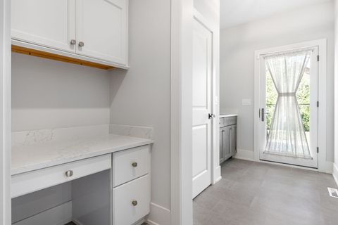 Tiny photo for 469 S Sunnyside Avenue, Elmhurst, IL 60126 (MLS # 12459101)