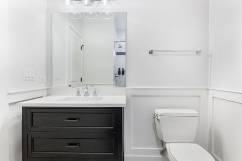 Tiny photo for 469 S Sunnyside Avenue, Elmhurst, IL 60126 (MLS # 12459101)