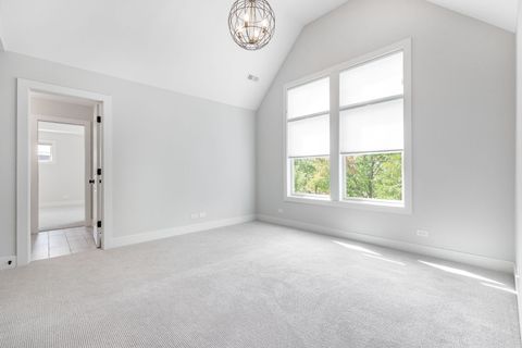 Tiny photo for 469 S Sunnyside Avenue, Elmhurst, IL 60126 (MLS # 12459101)