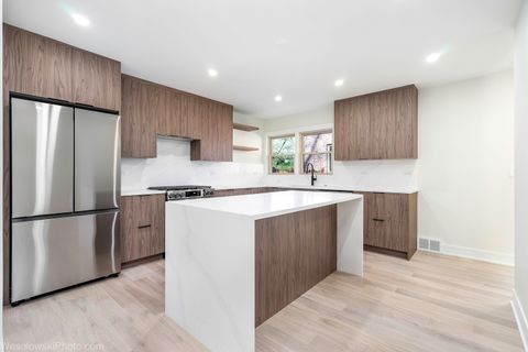 Tiny photo for 1087 Andean Place, Highland Park, IL 60035 (MLS # 12623273)