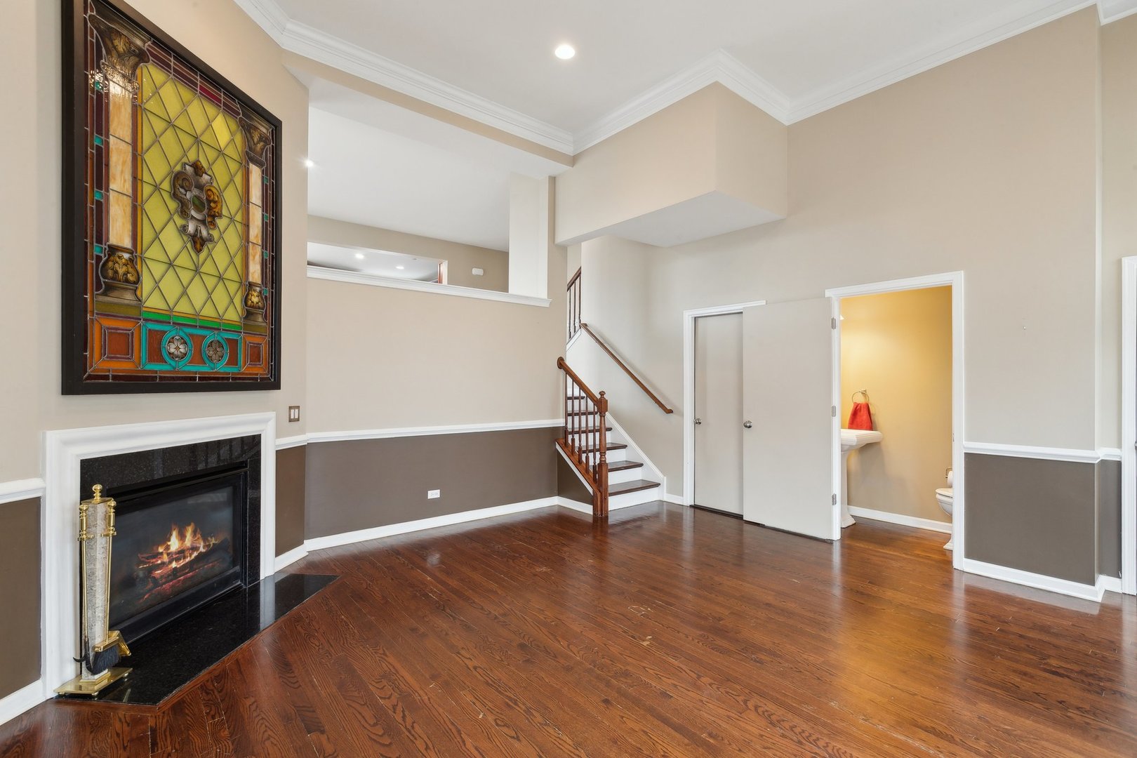 2862 commons Drive