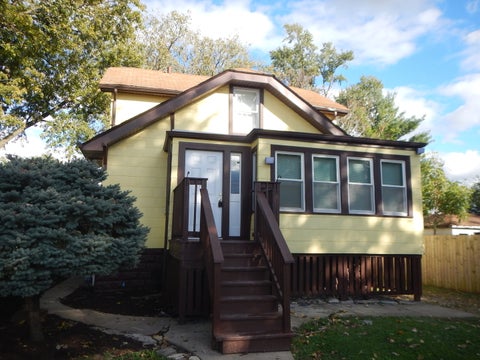 Photo of 14637 ABBOTTSFORD Road, Midlothian, IL 60445 (MLS # 12767826)