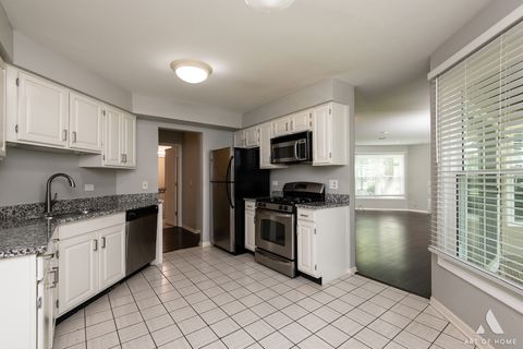 Tiny photo for 61 Willow Parkway, Buffalo Grove, IL 60089 (MLS # 12397237)