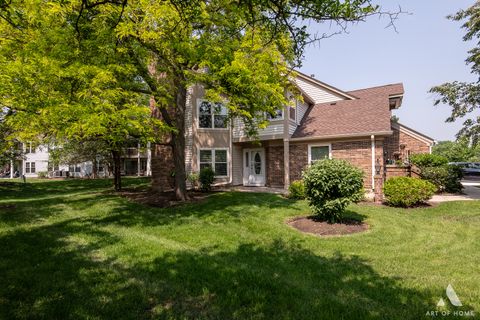 Tiny photo for 61 Willow Parkway, Buffalo Grove, IL 60089 (MLS # 12397237)
