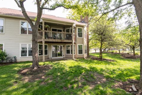 Tiny photo for 61 Willow Parkway, Buffalo Grove, IL 60089 (MLS # 12397237)