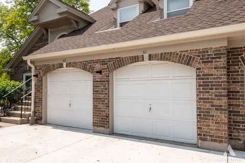 Tiny photo for 61 Willow Parkway, Buffalo Grove, IL 60089 (MLS # 12397237)