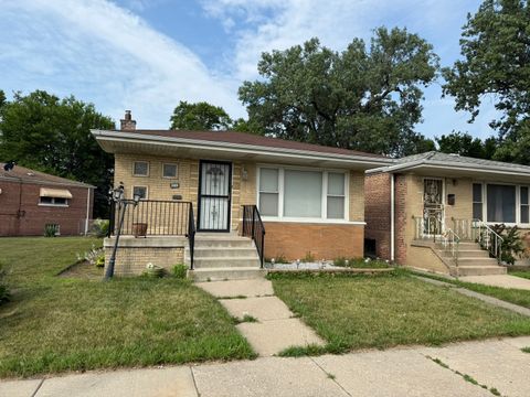 8114 S Anthony Avenue Chicago IL 60617