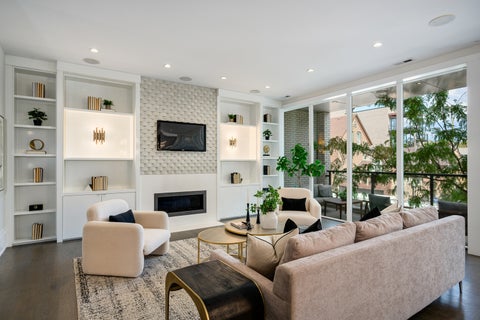 Tiny photo for 2040 N Damen Avenue #2, Chicago, IL 60647 (MLS # 12743406)