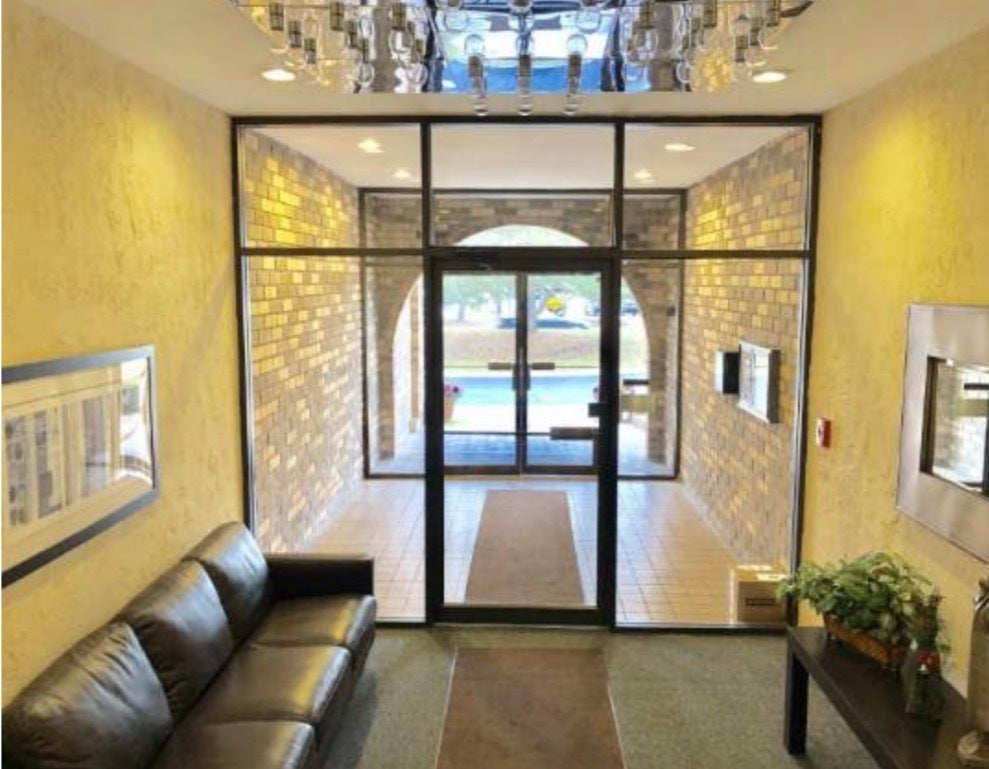 2005 Valencia Drive 306D