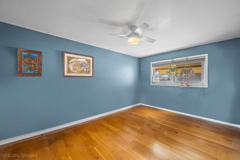 Tiny photo for 2610 Sunnyside Avenue, Westchester, IL 60154 (MLS # 12593174)