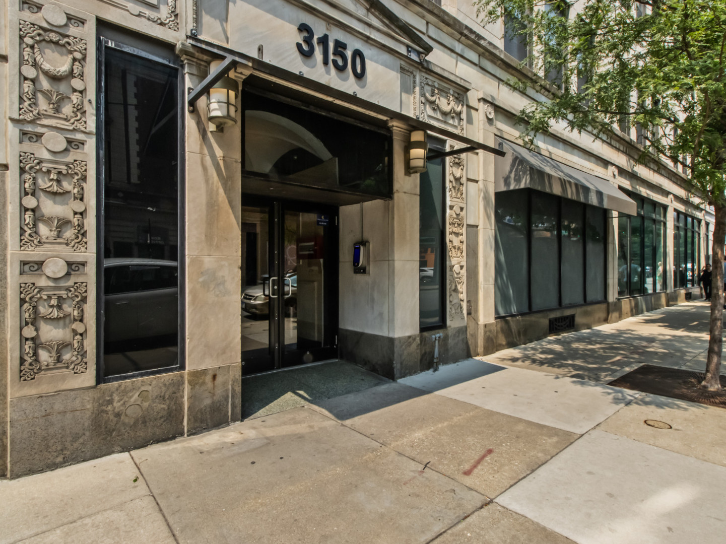 3150 N Sheffield Avenue 203