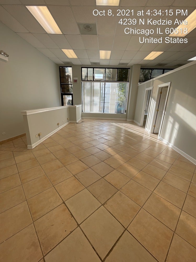 4235 N Kedzie Avenue