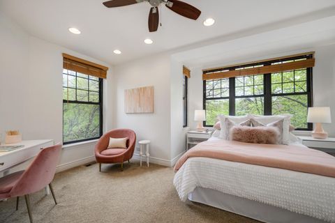Tiny photo for 1713 N Bissell Street, Chicago, IL 60614 (MLS # 12631233)