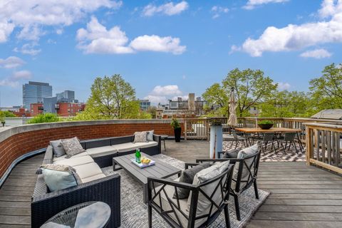 Tiny photo for 1713 N Bissell Street, Chicago, IL 60614 (MLS # 12631233)